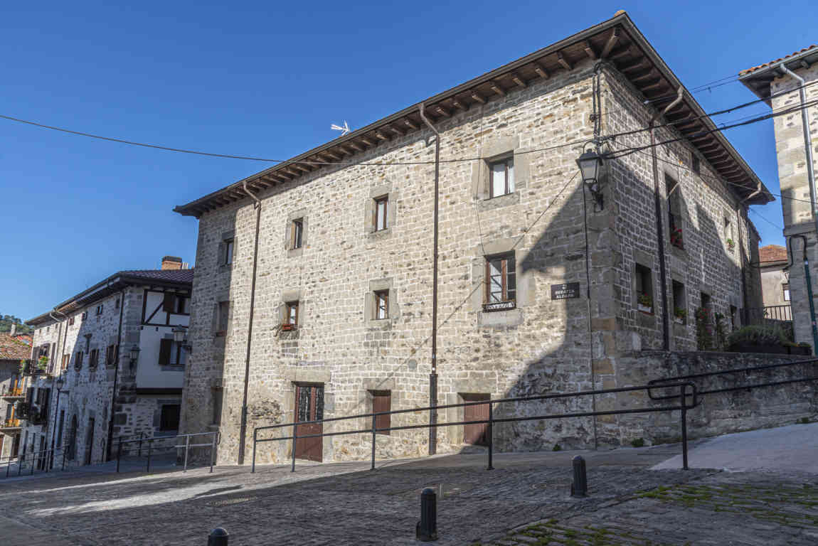 Álava - Artziniega 07.jpg